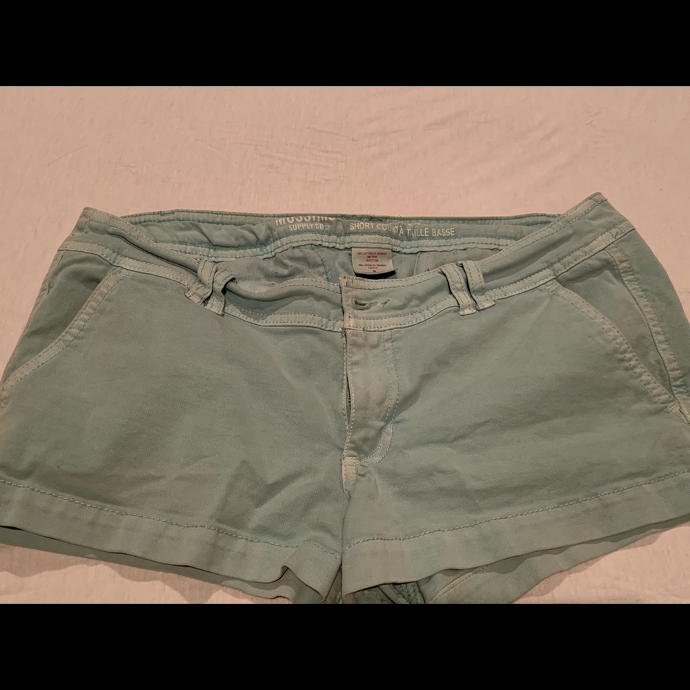 Mossimo low rise short short